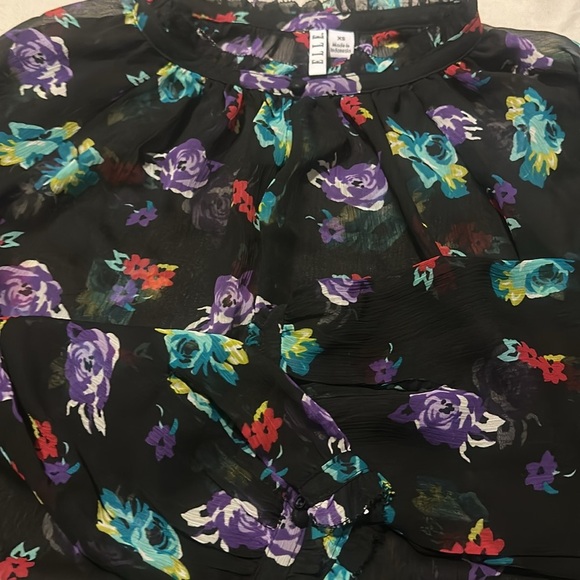 Elle Floral Long Sleeve Blouse Size XS - Picture 10 of 10